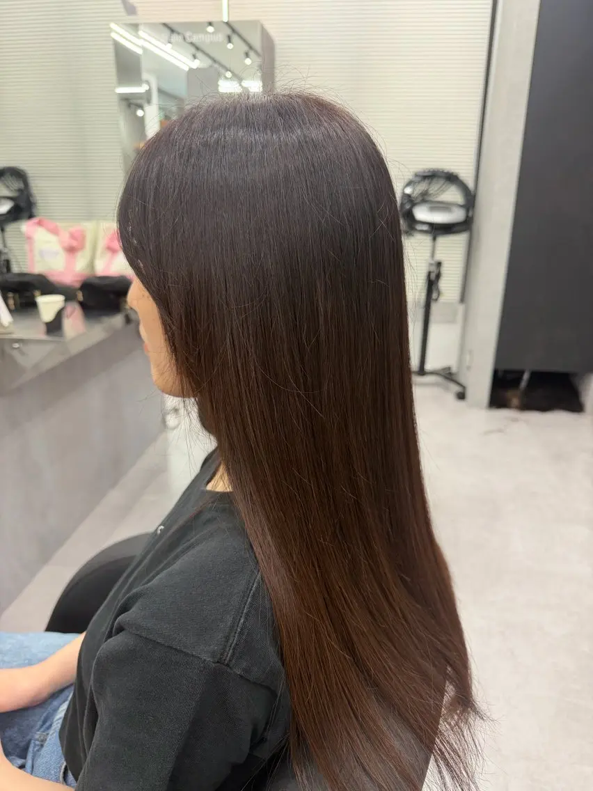 ロング 縮毛矯正 トリートメント 青塚 心優のヘアスタイル