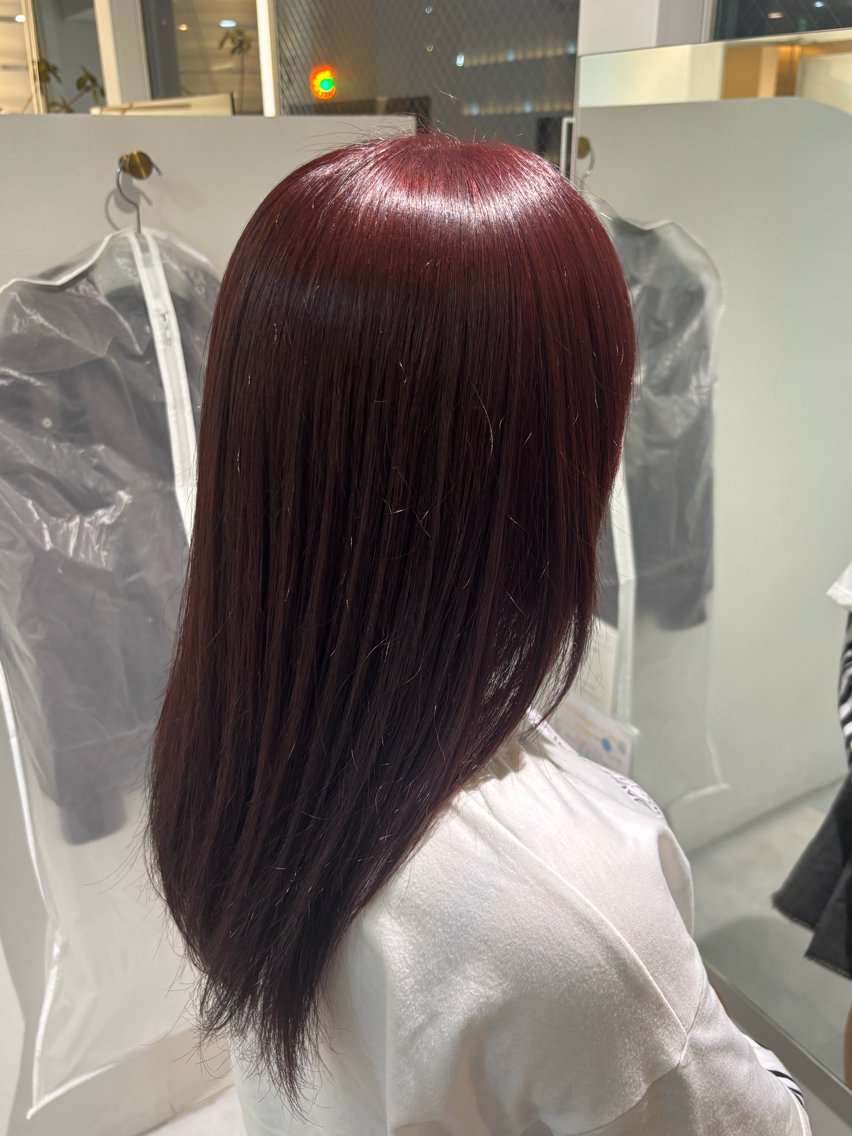セミロング カラー Emuest 北谷 瑠仁のヘアスタイル