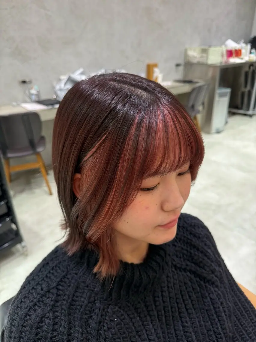 🎨【平日限定！】カット+インナーorイヤリングカラー+トリートメント🎨の写真