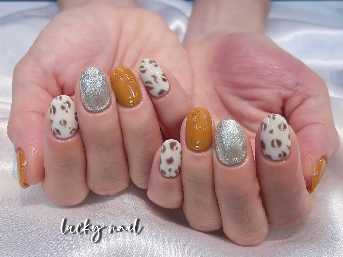 ネイル チークネイル 長さ出し ジェルネイル マグネットネイル 持ち込み Lucky nail 小林和希のネイルデザイン