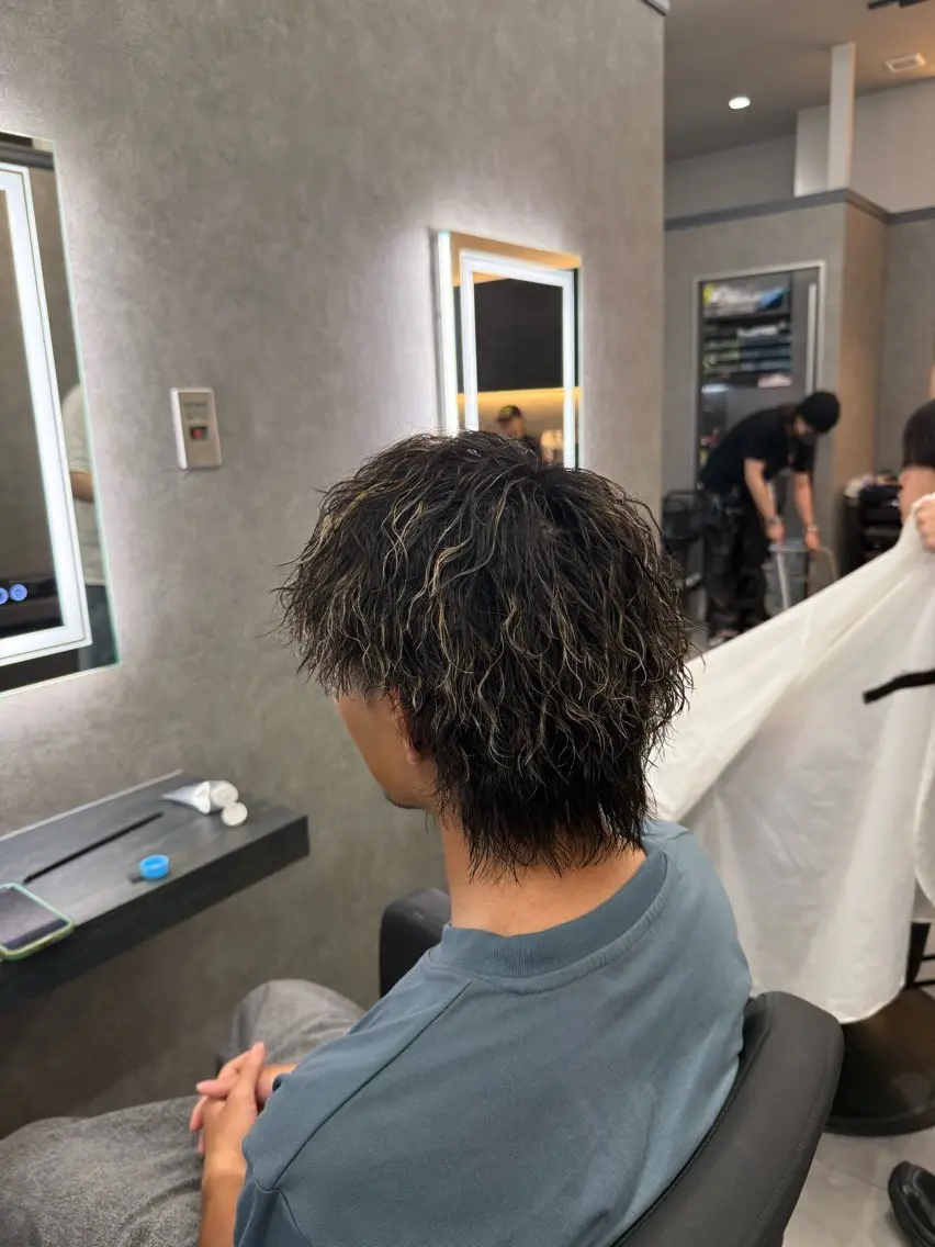 ショート カラー パーマ メンズ カット パーマ メンズ特化 👑YUTAのヘアスタイル