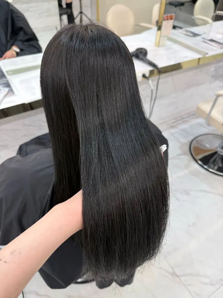 ロング ヘアカラー トリートメント コハナ🩰🤍／韓国 透明感color🍒のヘアスタイル