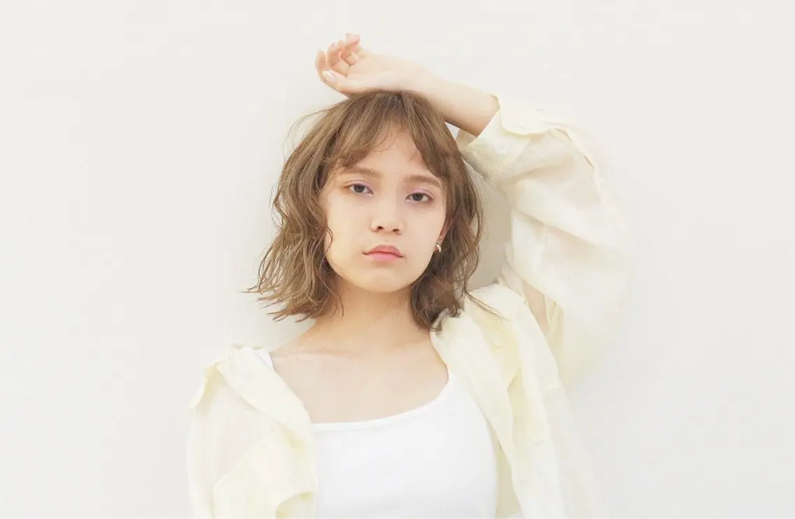 ショート fumikaブリーチ /デザインのヘアスタイル