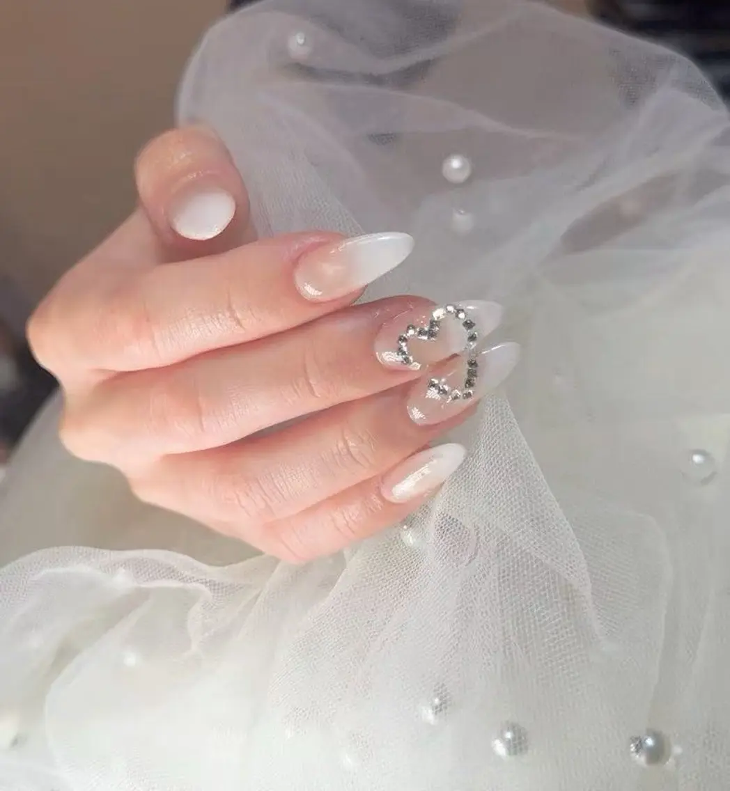ネイル ハンドネイル WO MIAO💎のネイルデザイン