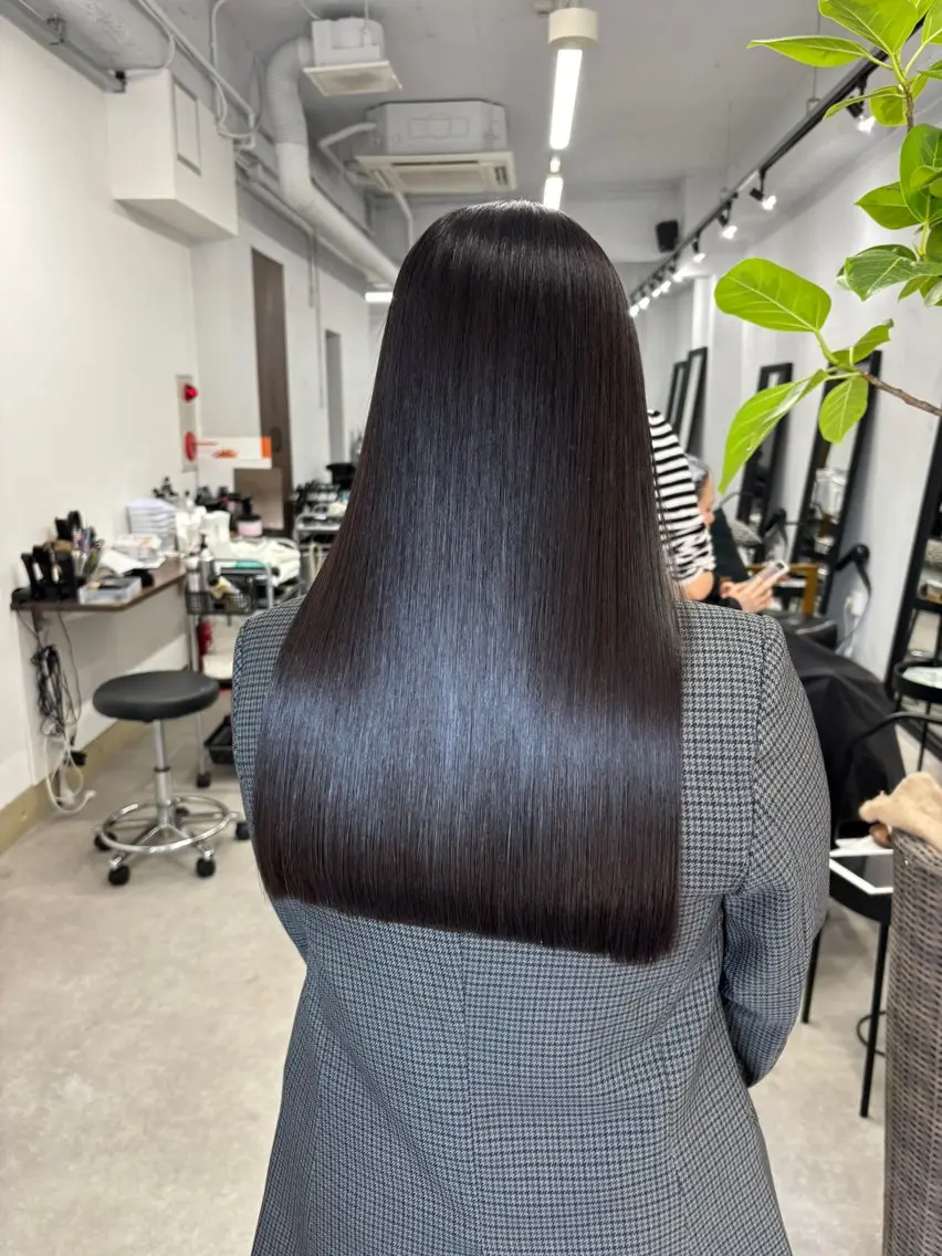 ロング 髪質改善 縮毛矯正 トリートメント マツダ レンのヘアスタイル