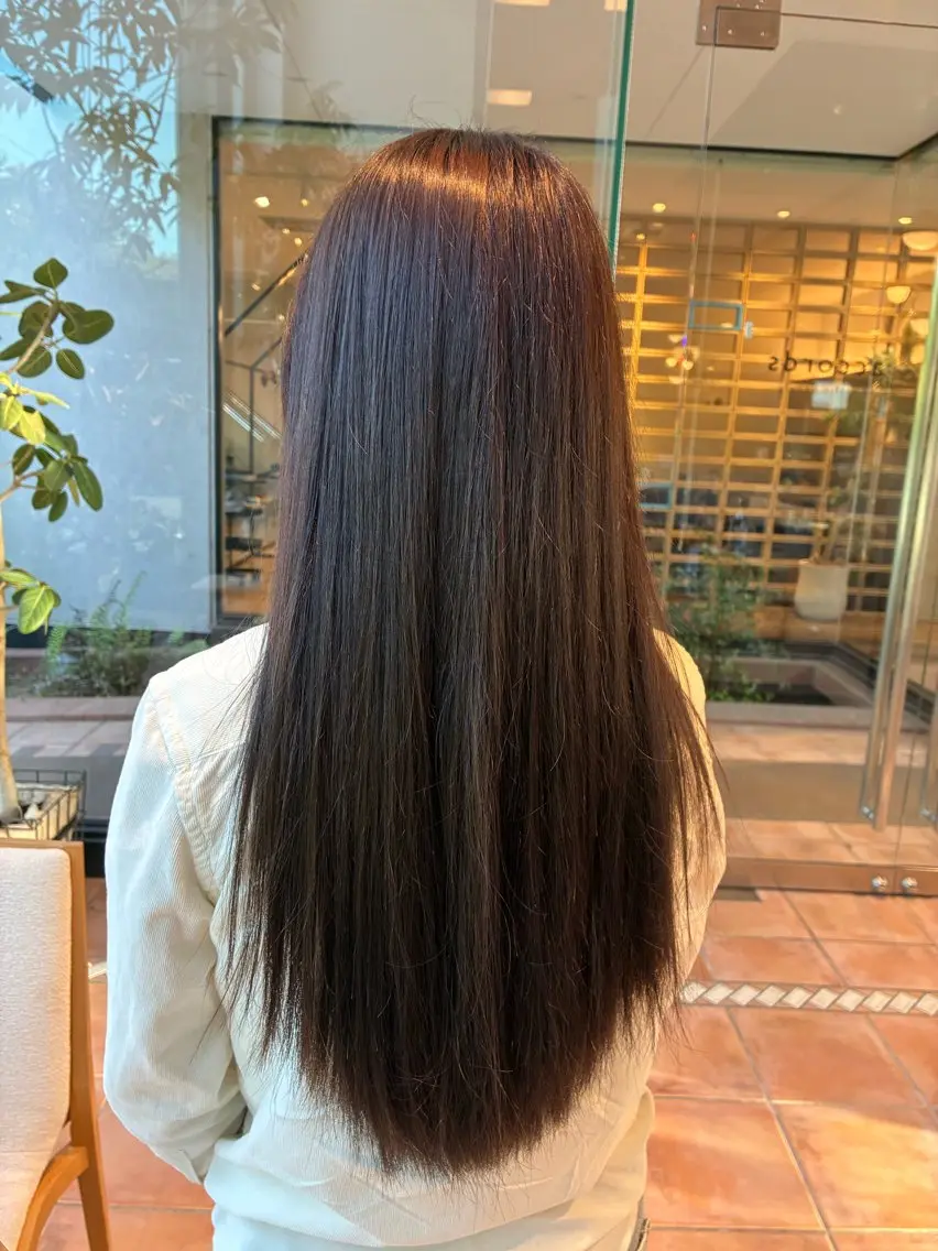 ロング カラー ヘアカラー 石川 ひなたのヘアスタイル