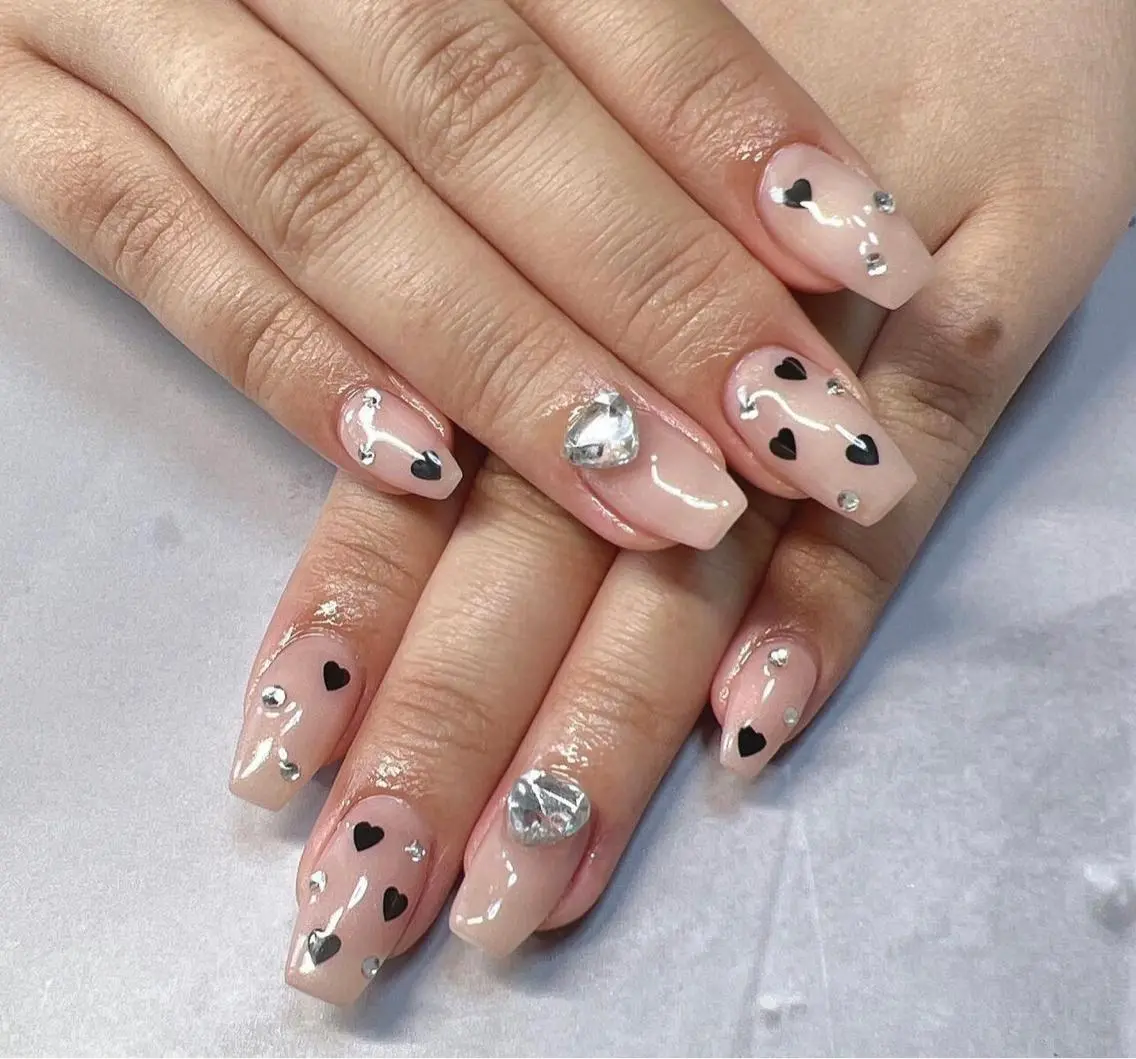 ネイル ハート オフィスネイル coco nailのネイルデザイン