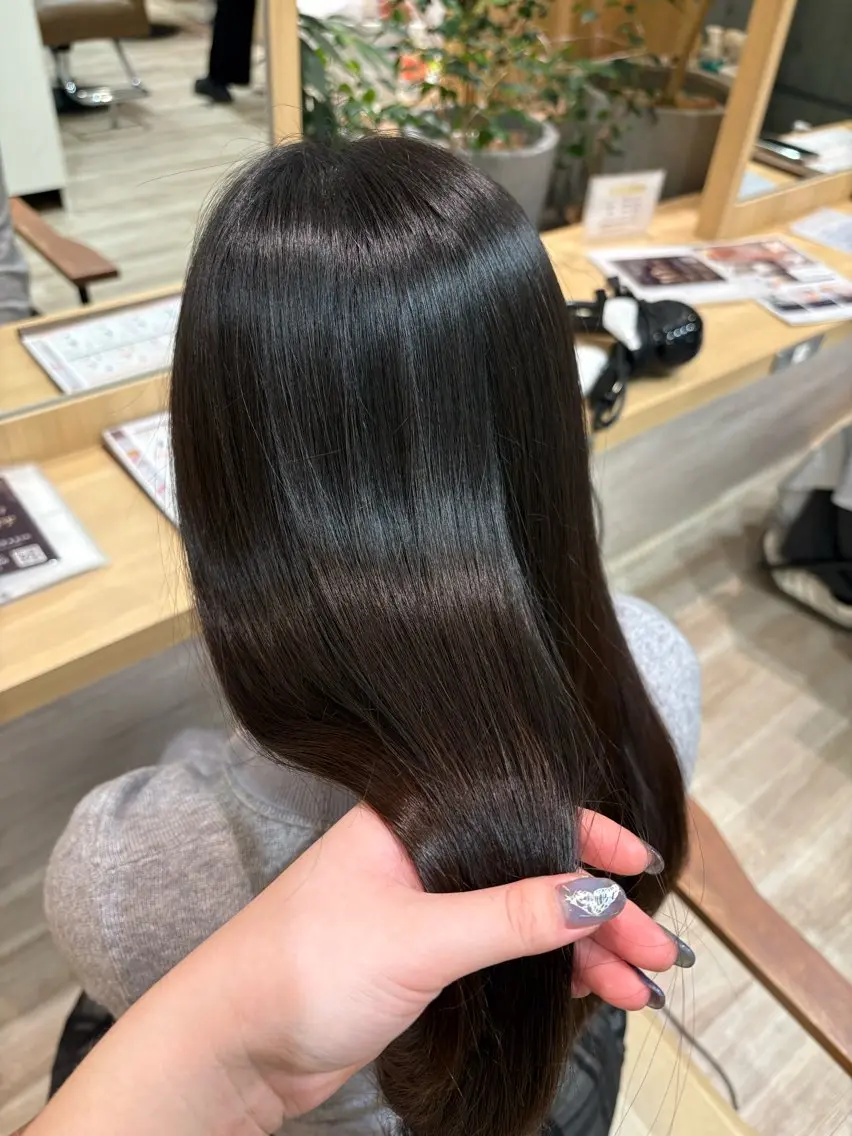 ロング トリートメント 🩵MEI🩵鶴見 ／ヘアアレンジ💫のヘアスタイル