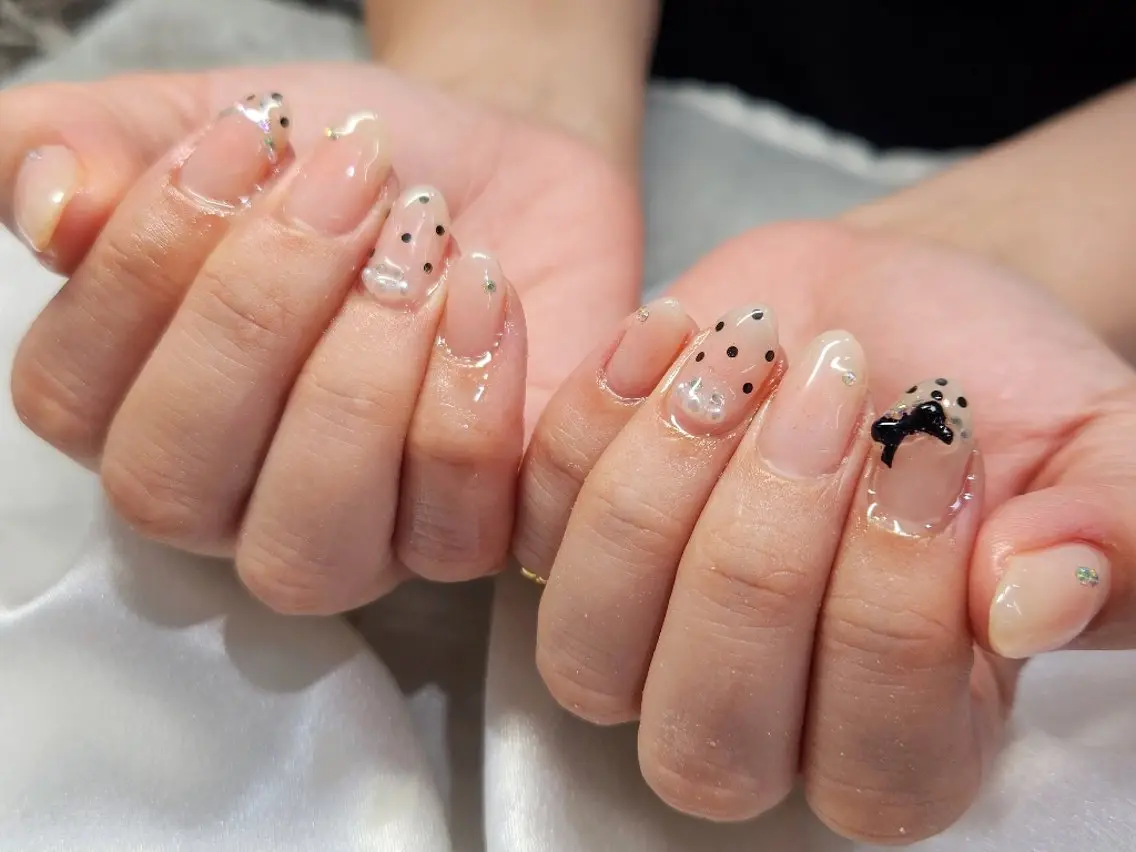 ネイル チークネイル リボン ハンドネイル 矢野 美希のネイルデザイン