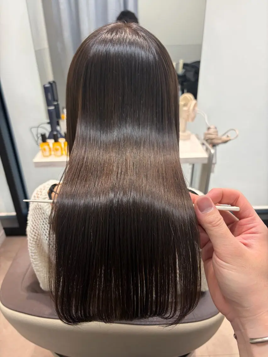 セミロング 【ブリーチ矯正◎】 【髪質改善矯正】のヘアスタイル
