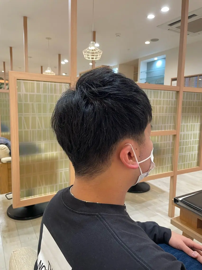 メンズ 刈り上げ être 加藤 悠花のヘアスタイル