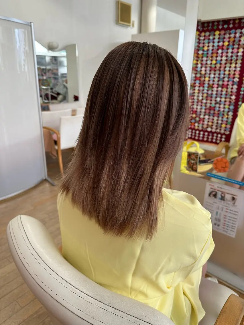 カラー 山本 瑠華のヘアスタイル