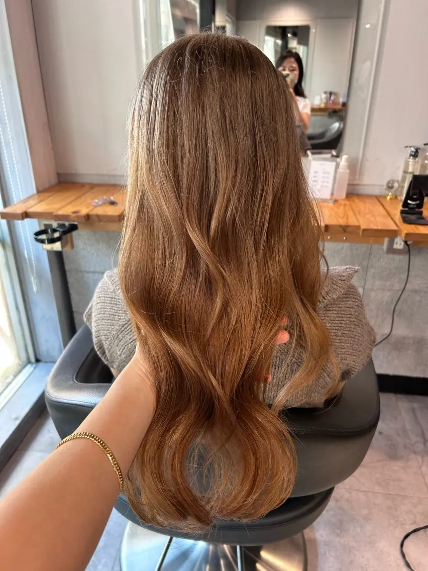 ロング ヘアカラー ヘッドスパ レイヤーStyle 🪽菜々実のヘアスタイル