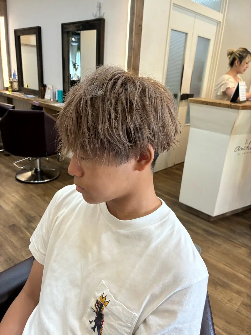 メンズ ヘアカラー 阿部 翔一郎透明感カラーのヘアスタイル