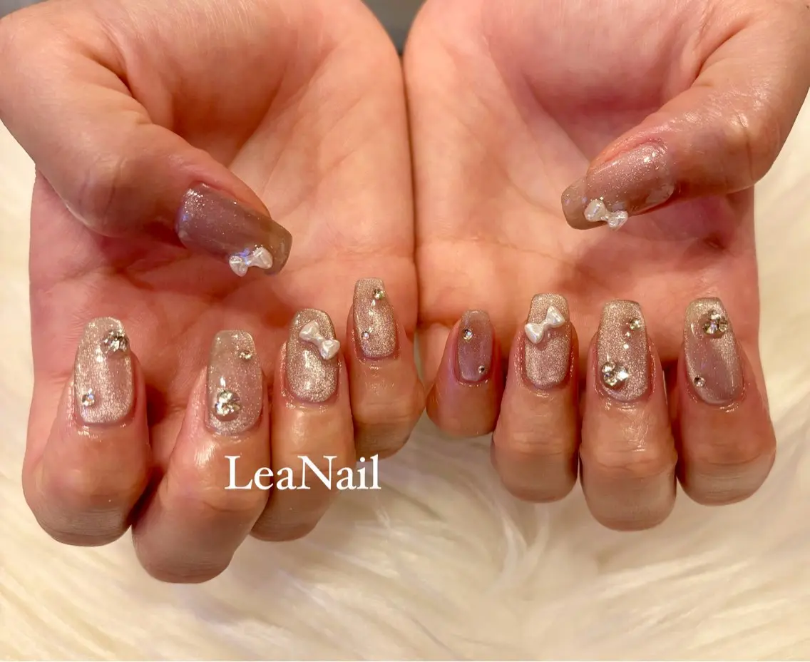 ネイル マグネットネイル ピンク Lea Nailのネイルデザイン