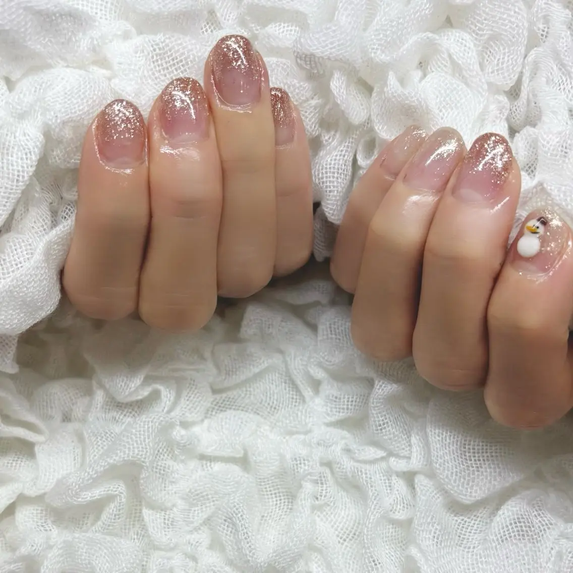 ネイル アートネイル フラッシュネイル ジェルネイル グラデーション キラキラネイル シンデレラサロン💅 ほみのネイルデザイン