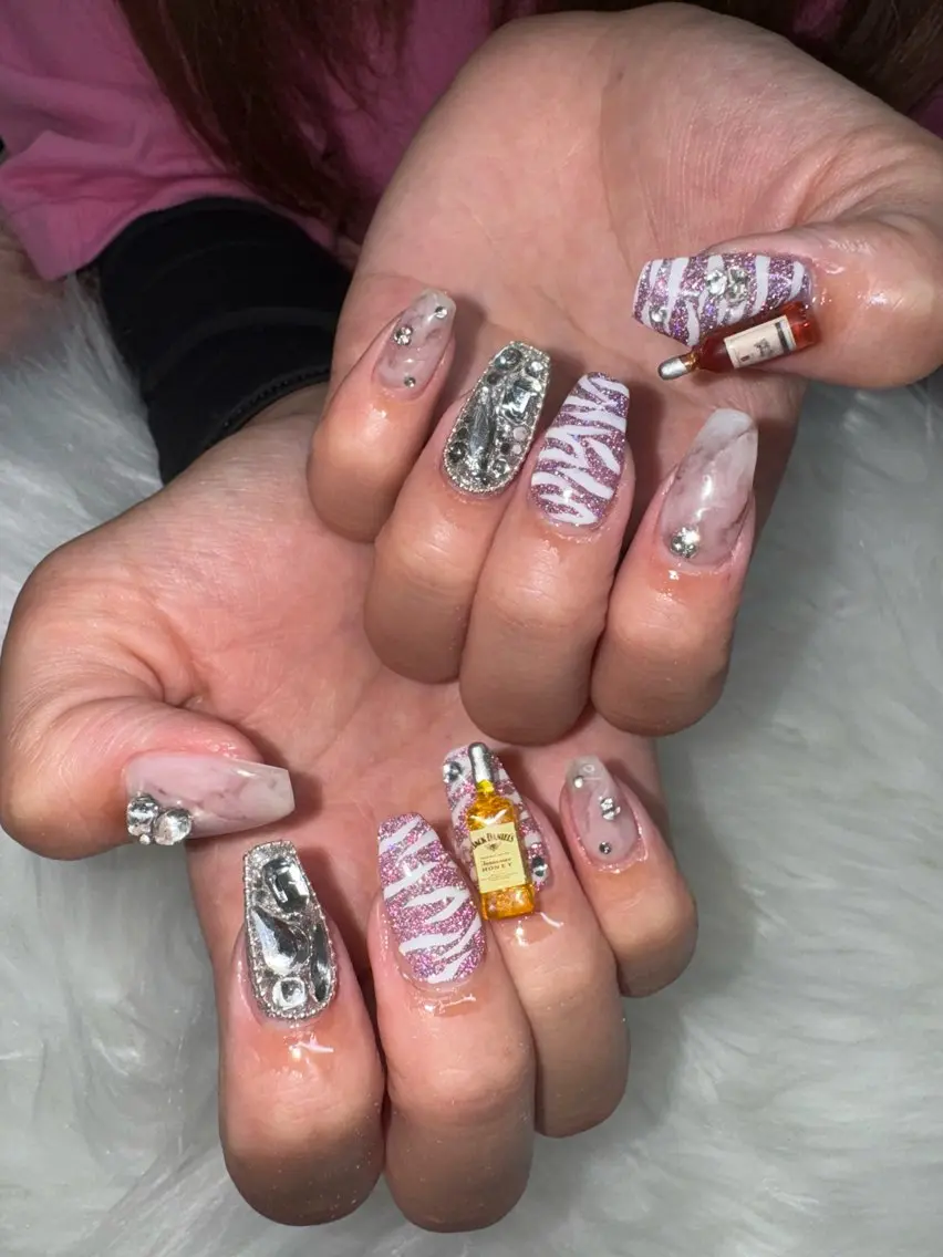 ネイル 持ち込み MN salonのネイルデザイン