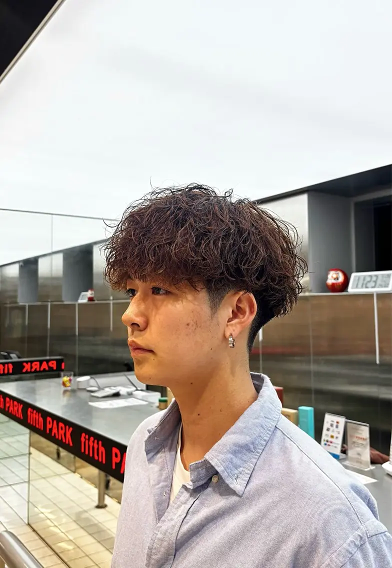 パーマ メンズ メンズパーマ カット ヘアカラー 渋谷メンズパーマ 渡邊優輝のヘアスタイル