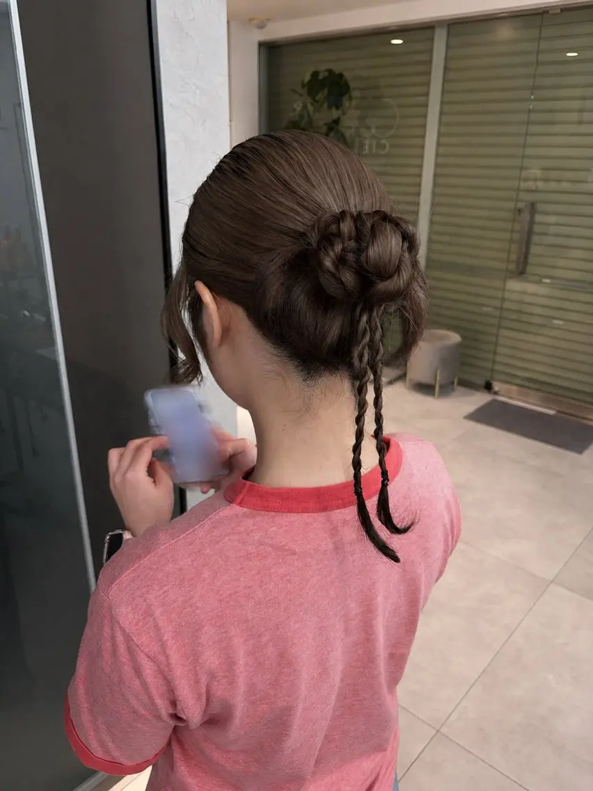 ヘアアレンジ ヘアアレンジ🎀🫧 /艶カラー💕かほのヘアスタイル