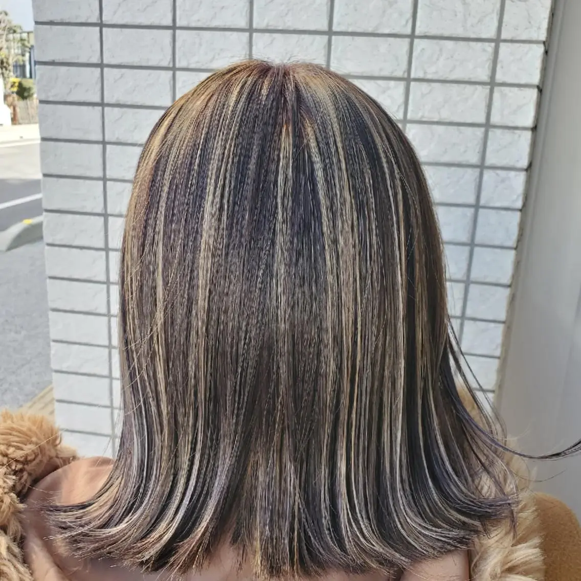 ミディアム カラー ハイライトカラー シルバー ハイライト 堀 凌紀のヘアスタイル