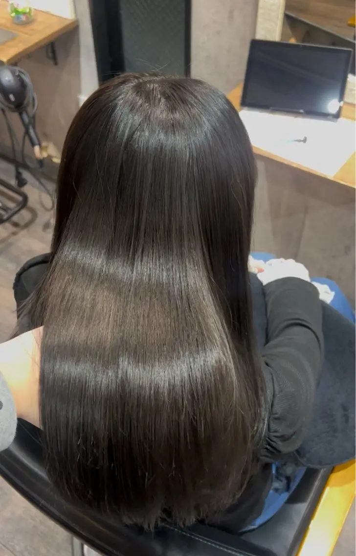 ロング カラー ヘアカラー Rimi 🩶ྀི HUG横浜のヘアスタイル