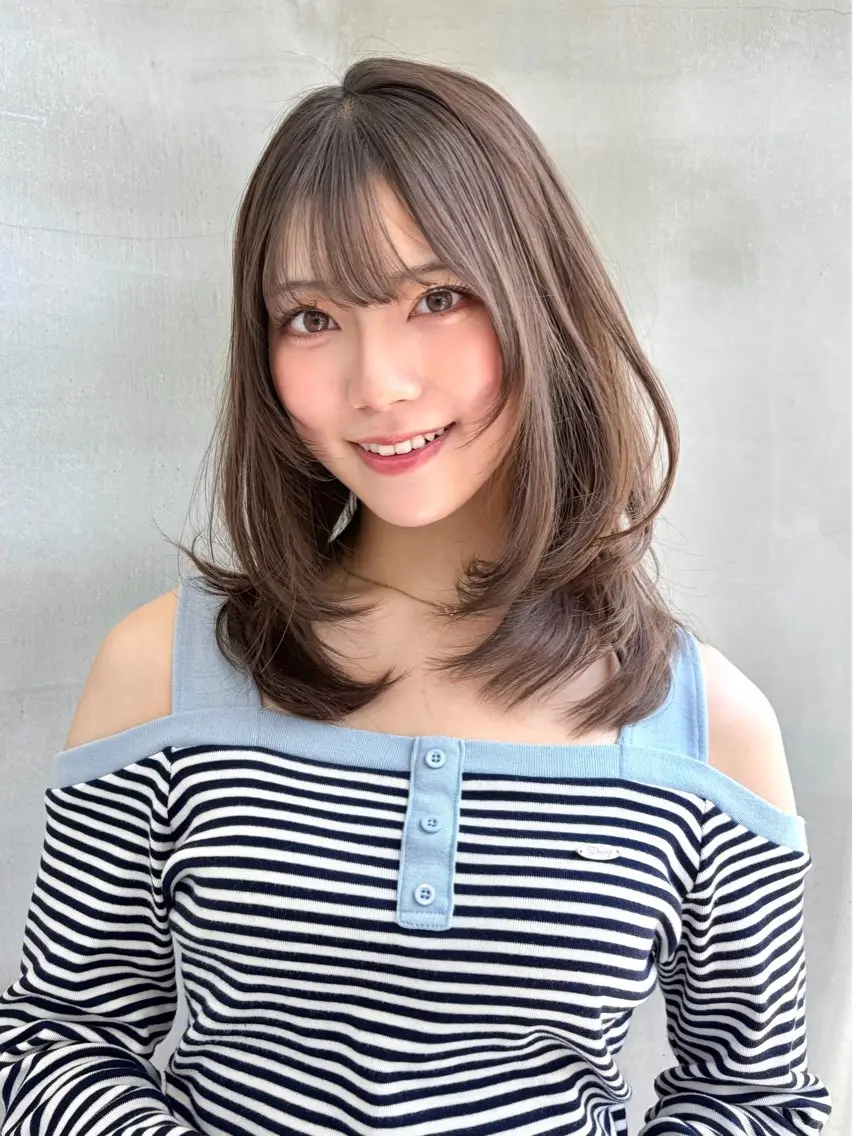 ミディアム カット ヘアカラー トリートメント 大宮🤍縮毛矯正 レイヤー🪽なるのヘアスタイル