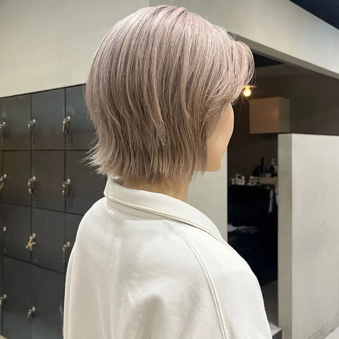 ショート カラー ボブレイヤー ボブ レイヤーカット カット ヘアカラー なな/ICI/レイヤ ーパーマ/上前津のヘアスタイル