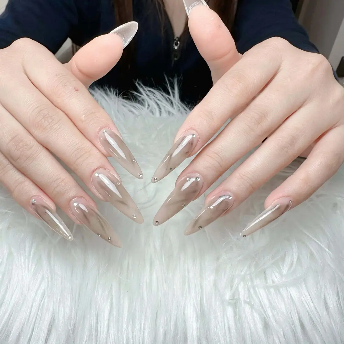 ネイル ハンドネイル Anmi Nail 新宿のネイルデザイン