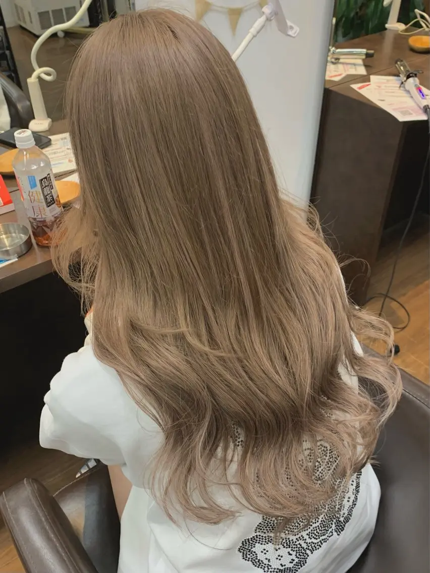 💜ブリーチカラー＋エクステ💜ブリーチカラー＋トリートメント＋最高級シールエクステ40枚～の写真