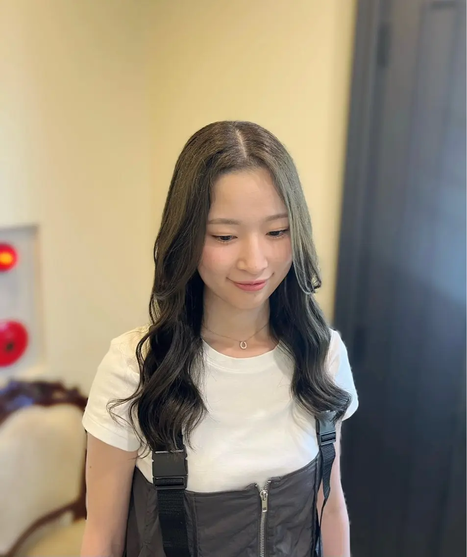 ロング ヘアカラー トリートメント みゆ/ カラーリスト🎀のヘアスタイル