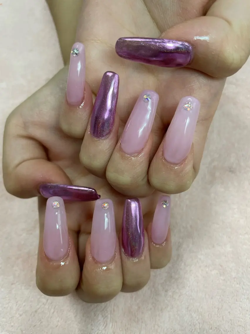 ネイル ミラーネイル chii nailのネイルデザイン