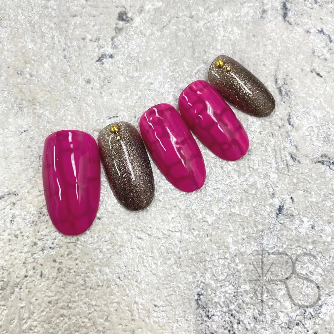 ネイル グリーン RandS NAIL sumireのネイルデザイン