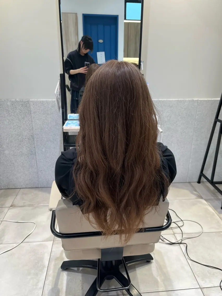 セミロング ヘアカラー ✨ カラーリストひろき✨のヘアスタイル