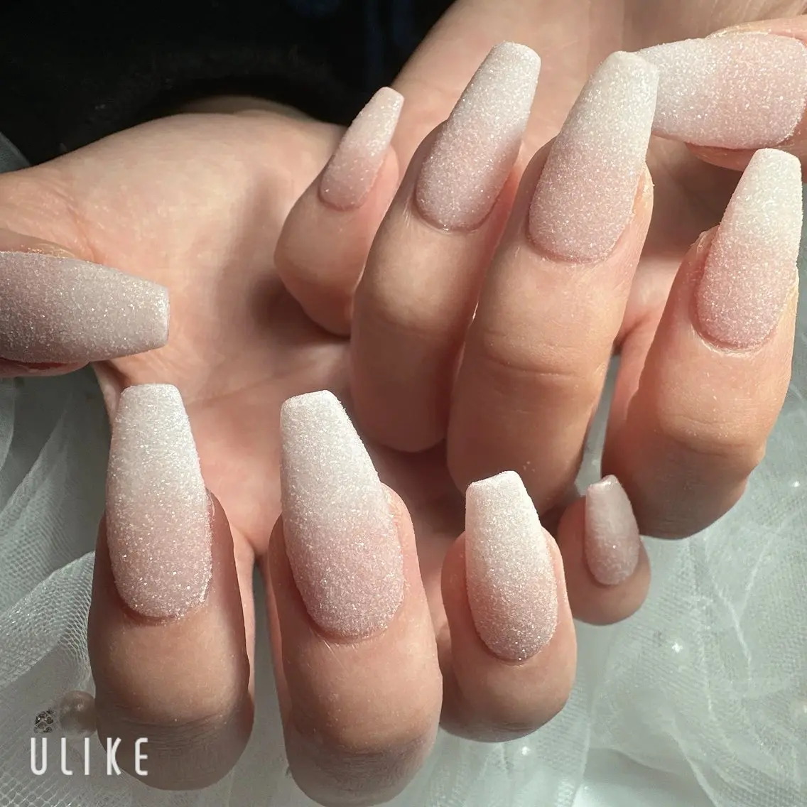 セミロング Queen nailのネイルデザイン