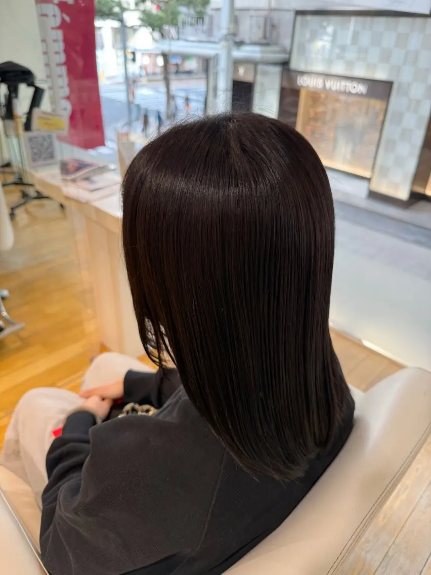 カラー ヘアカラー femme 當田 莉央のヘアスタイル
