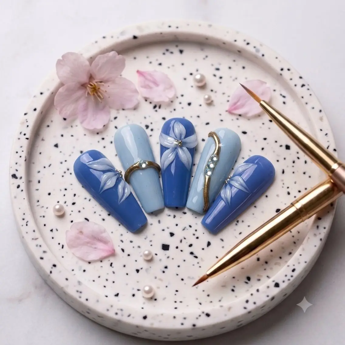 ネイル キラキラネイル ストーンネイル Michan Nailのネイルデザイン