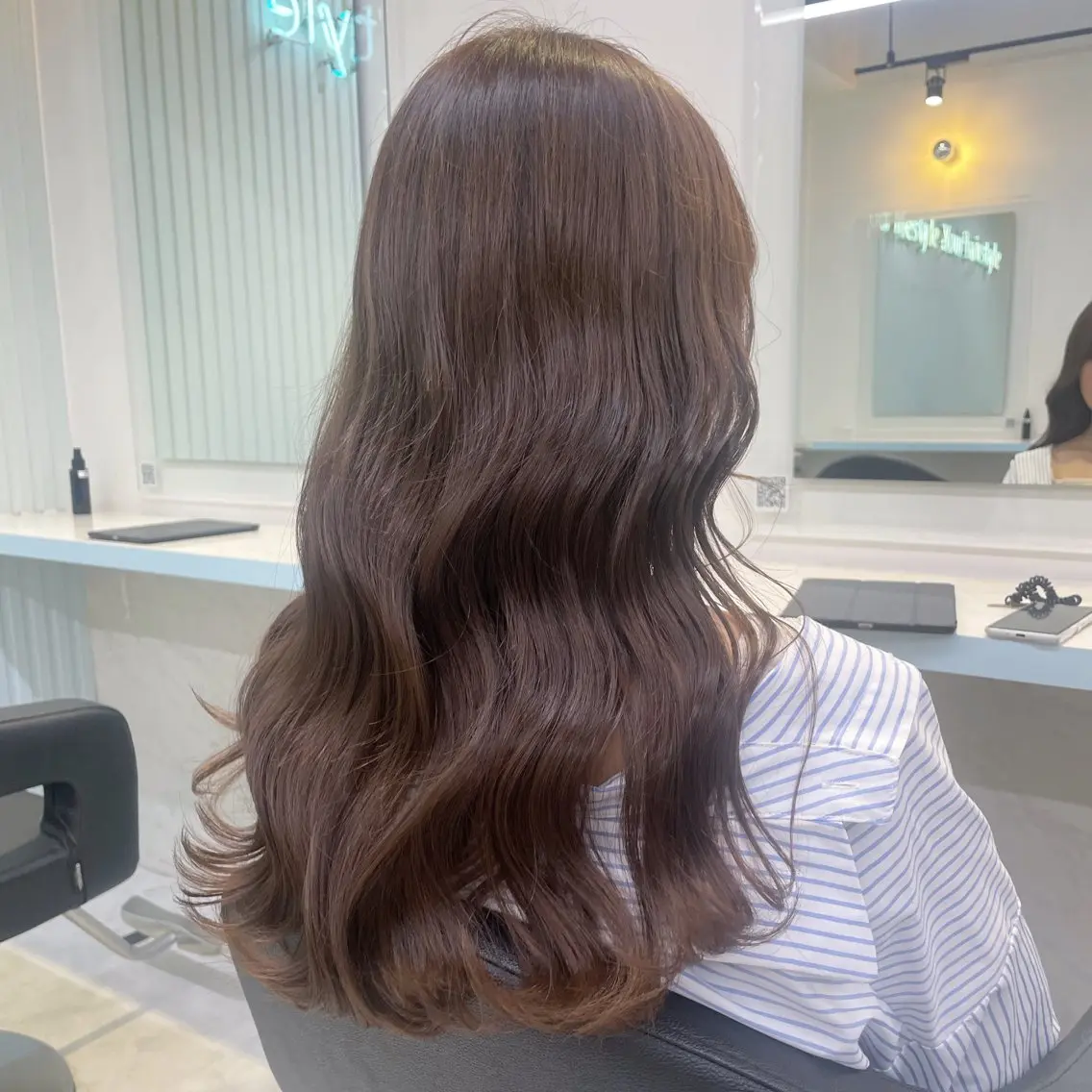 セミロング カラー カット ヘアカラー 【美髪矯正/絹髪】 🎀hinano🎀のヘアスタイル