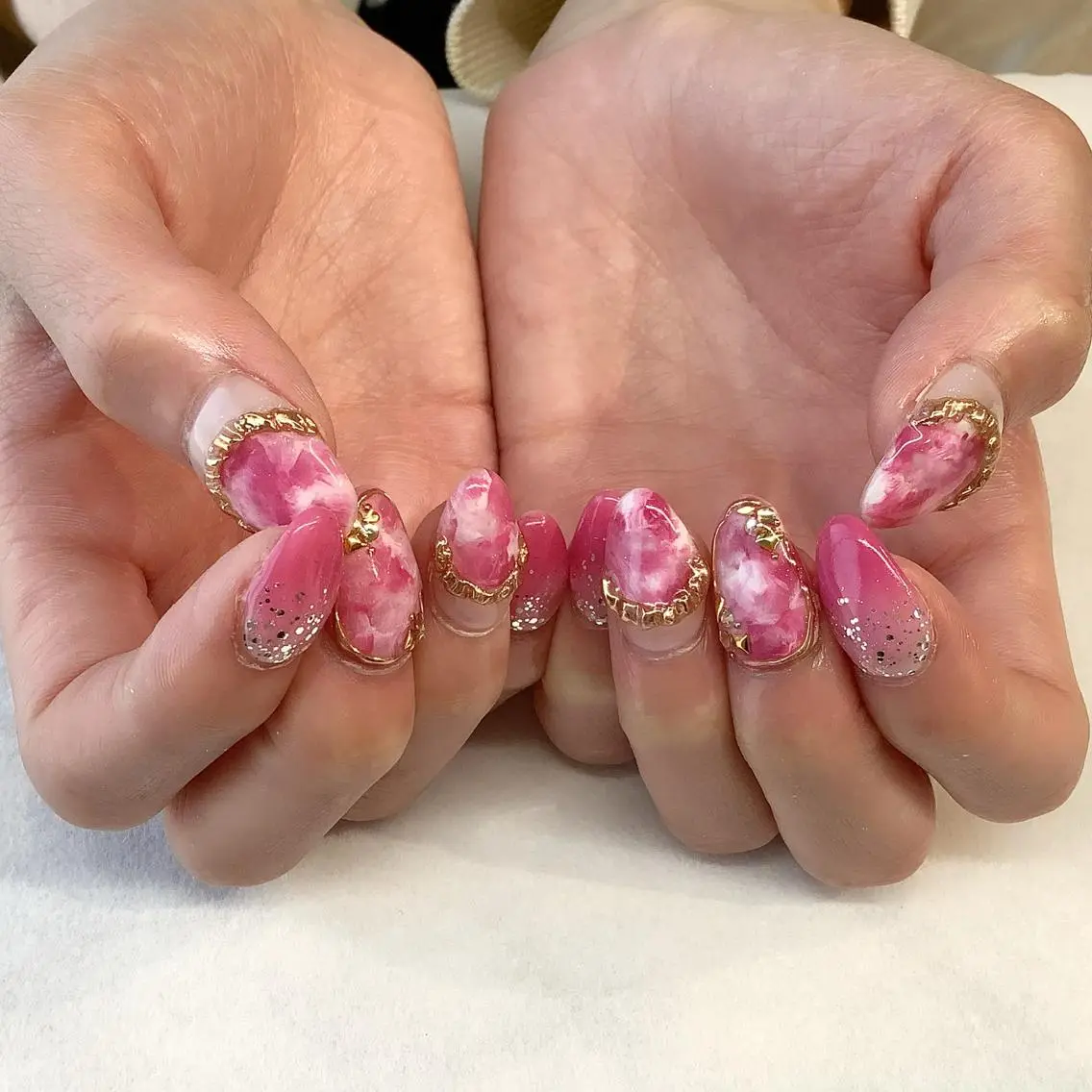 ネイル ハンドネイル 💎🐰 saki. m 🐰💎のネイルデザイン