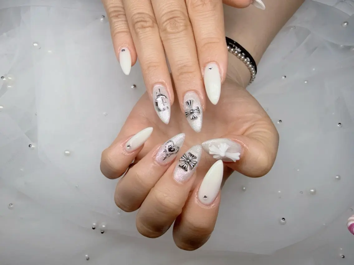 ネイル ハンドネイル Anna Nailのネイルデザイン
