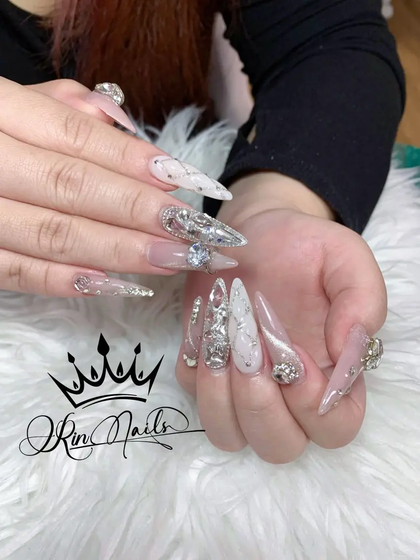 ネイル Rin.nails ネイルサロンのネイルデザイン