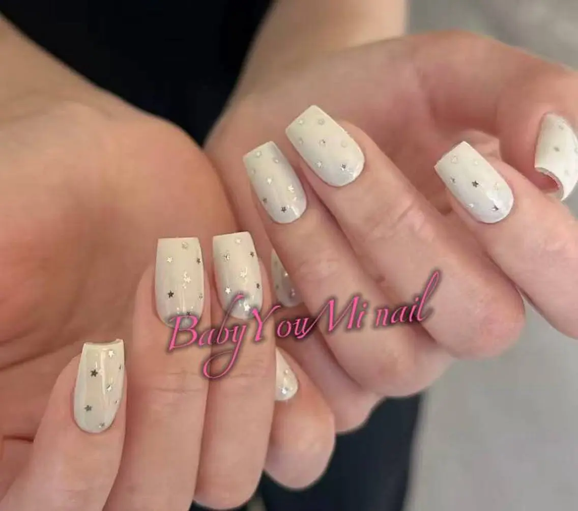ネイル オーロラネイル チークネイル 成人式 フットネイル フレンチネイル ハンドネイル BabyYouMi nailのネイルデザイン