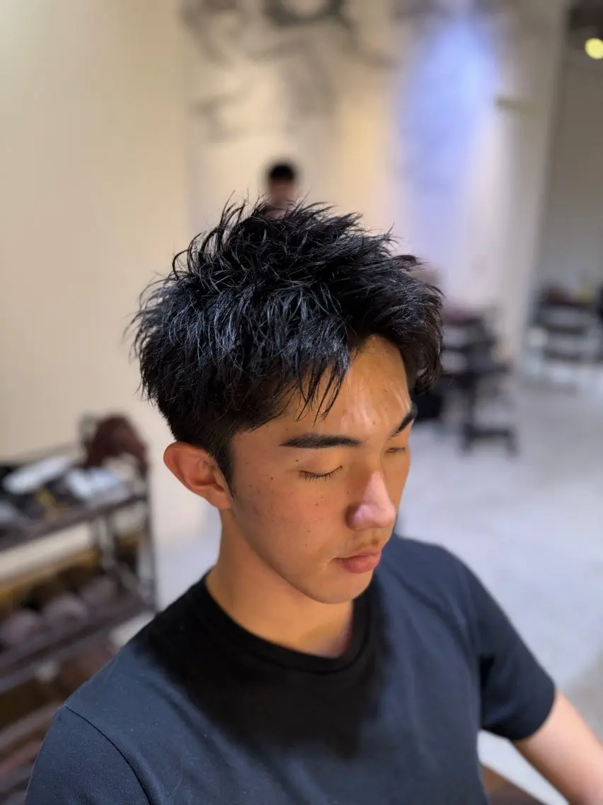ショート メンズ スパイキーショート ショートヘア メンズ特化美容師　谷 勇汰のヘアスタイル