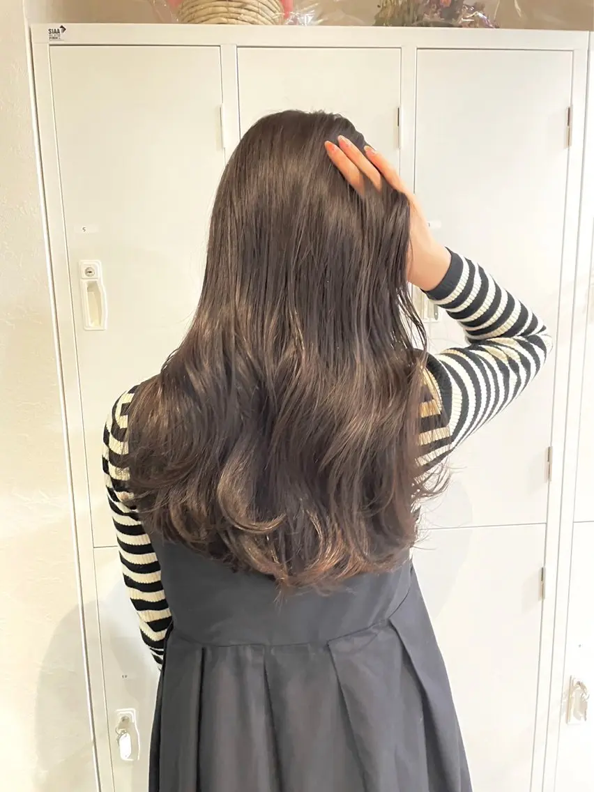 ロング 透明感/エクステ Veluaのヘアスタイル