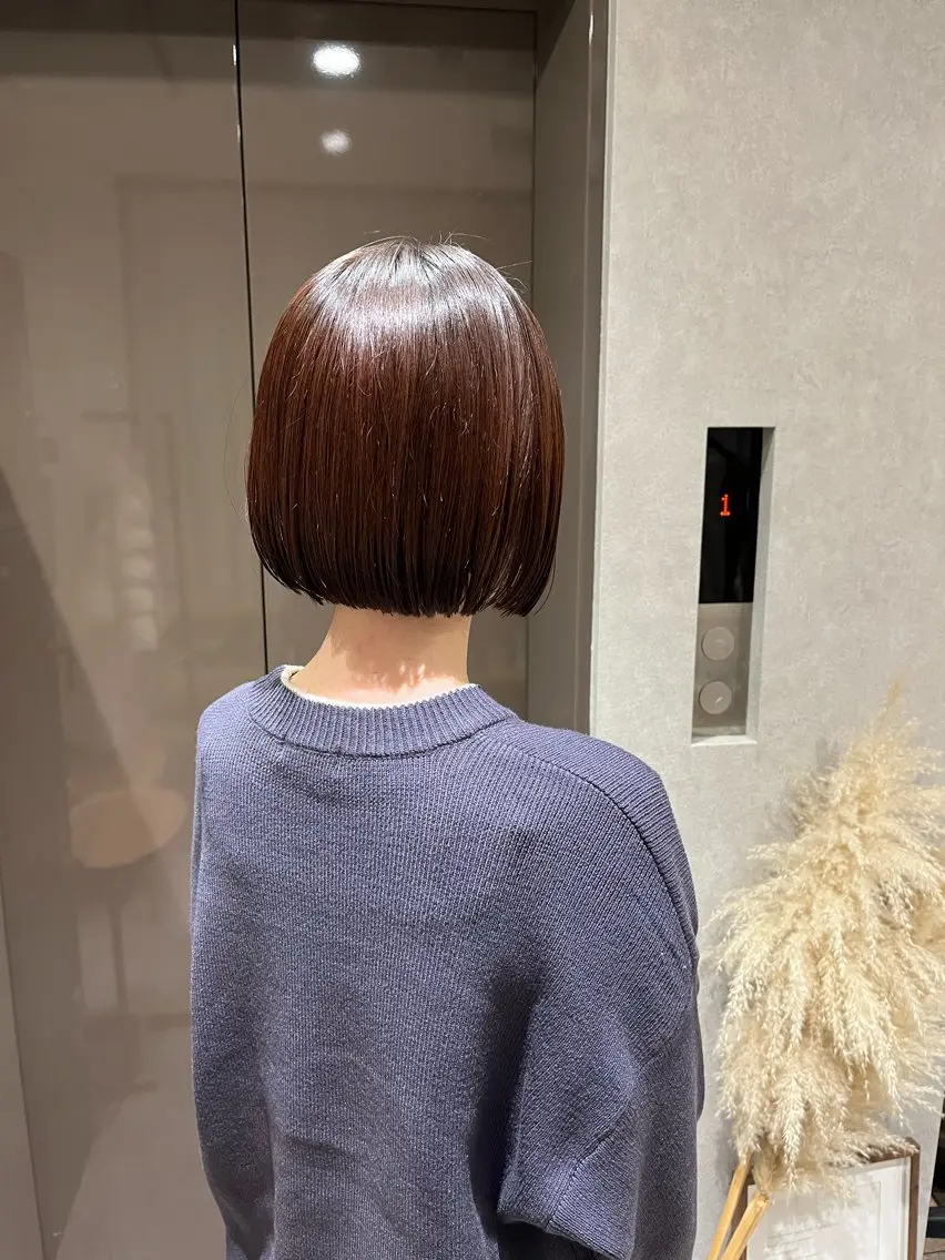 ショート カラー カット ヘアカラー QUEなつみ 🕊🫧のヘアスタイル