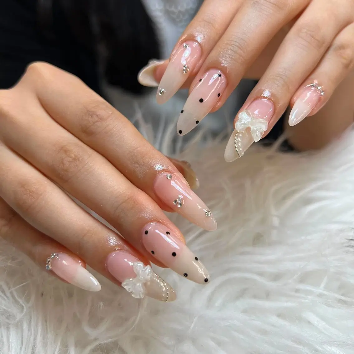 ネイル ハンドネイル Anh ゴテゴテネイルのネイルデザイン
