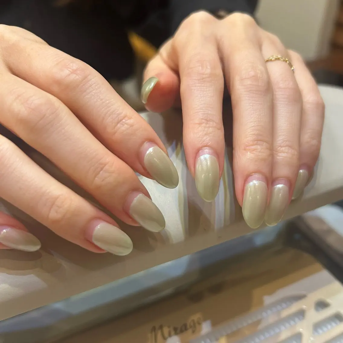 ネイル シンプルネイル Ezura Yumiのネイルデザイン