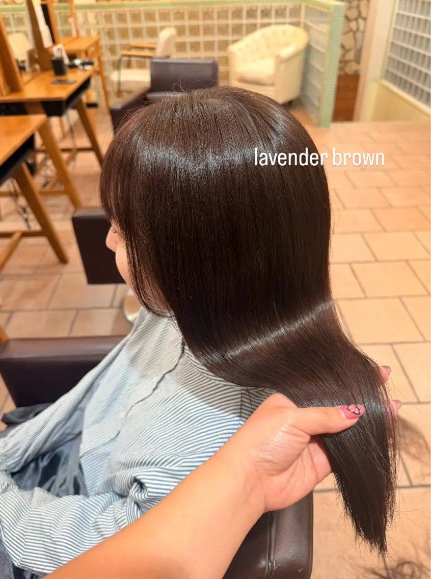 ミディアム カラー ブラウンカラー ラベンダーカラー カット ヘアカラー トリートメント 顔周りレイヤー☆ スパ☆石上遥楓のヘアスタイル