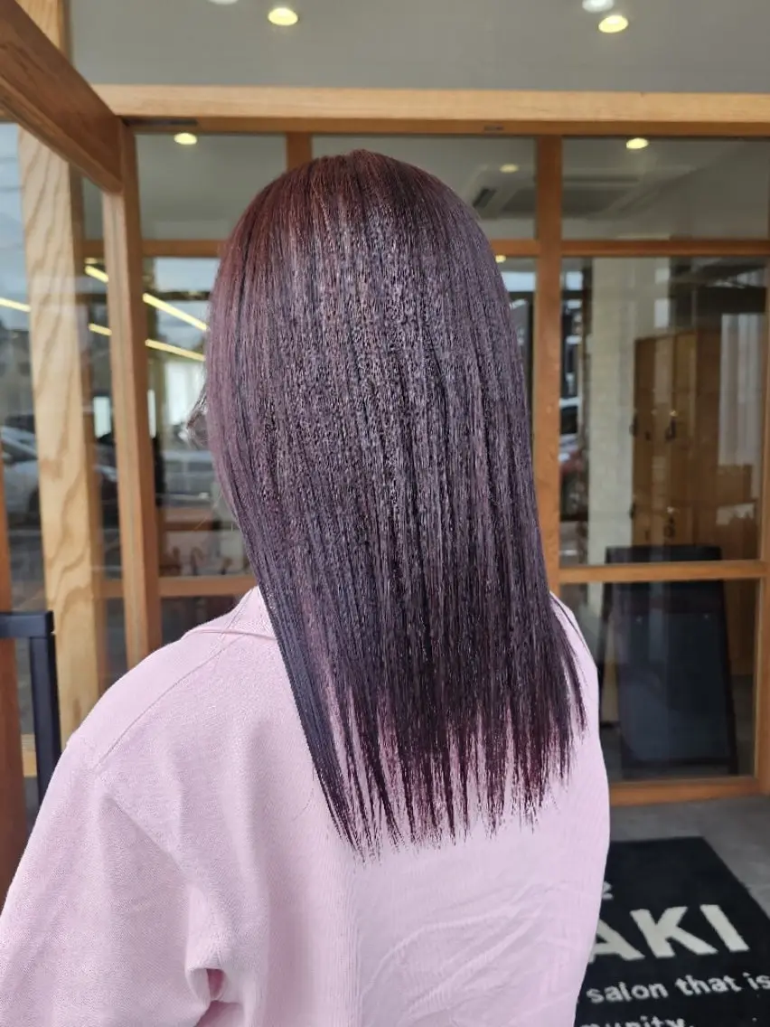 セミロング カラー ブリーチ ブリーチなしカラー ピンクカラー きただ あみのヘアスタイル