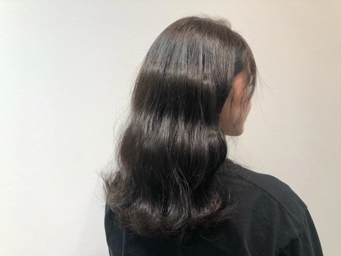 ロング チョコレートブラウン ハイライト ロング トリートメント 池袋髪質改善 タニグチのヘアスタイル