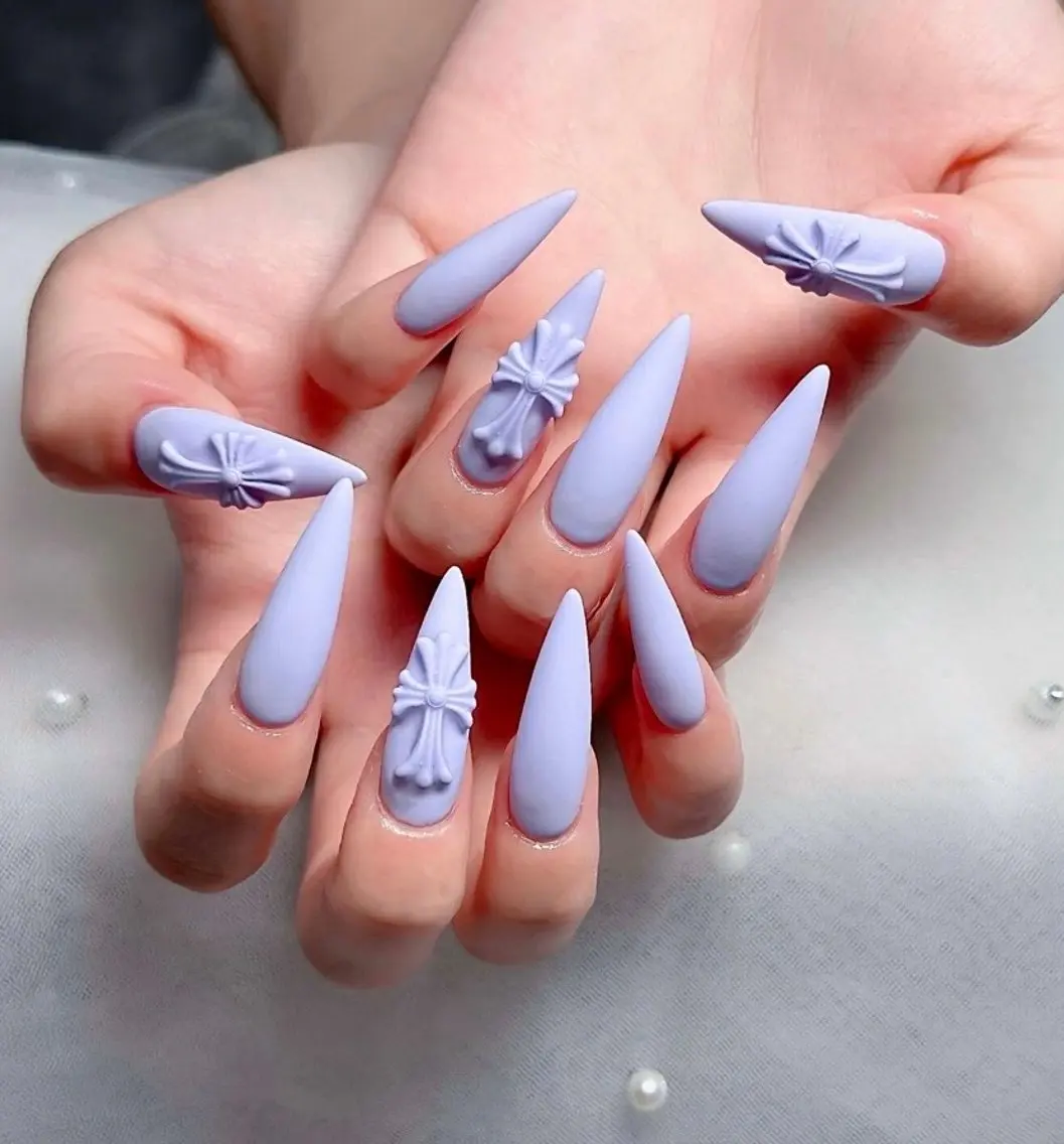 ネイル アートネイル ボルドー フレンチネイル ジェルネイル 氷ネイル・うるうるネイル ハンドネイル Julie Nail Hinのネイルデザイン